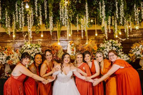 As melhores ideias e inspirações criativas de casamento no espaço Chácara Cerejeira - Guarulhos'