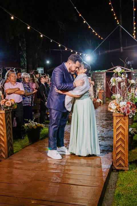 As melhores ideias e inspirações criativas de casamento no espaço Chácara Cerejeira - Guarulhos'