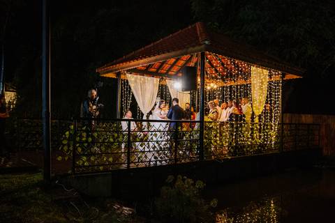 As melhores ideias e inspirações criativas de casamento no espaço Chácara Cerejeira - Guarulhos'