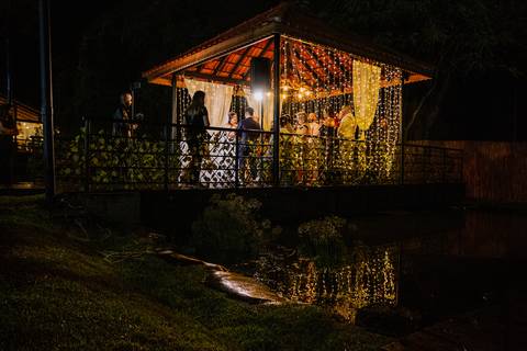 As melhores ideias e inspirações criativas de casamento no espaço Chácara Cerejeira - Guarulhos'