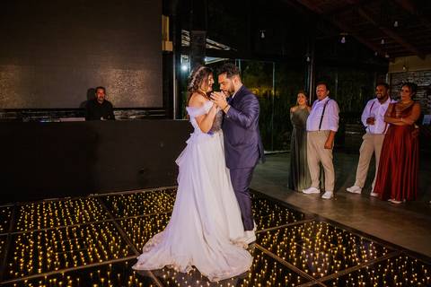 As melhores ideias e inspirações criativas de casamento no espaço Chácara Cerejeira - Guarulhos'