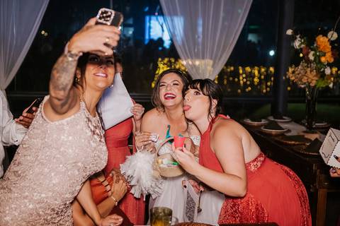 As melhores ideias e inspirações criativas de casamento no espaço Chácara Cerejeira - Guarulhos'