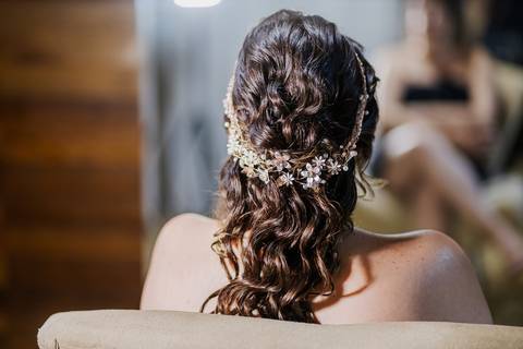 As melhores ideias e inspirações criativas do making of da noiva no espaço Chácara Cerejeira - Guarulhos'