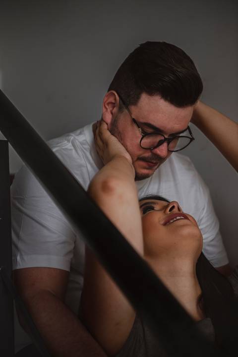 As melhores ideias e inspirações criativas de fotos para ensaio pré wedding no apartamento em São Paulo'
