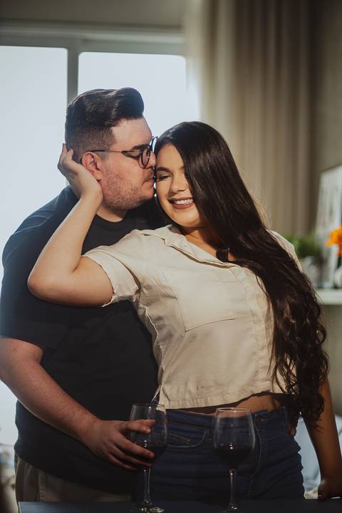 As melhores ideias e inspirações criativas de fotos para ensaio pré wedding no apartamento em São Paulo'