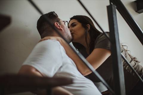 As melhores ideias e inspirações criativas de fotos para ensaio pré wedding no apartamento em São Paulo'