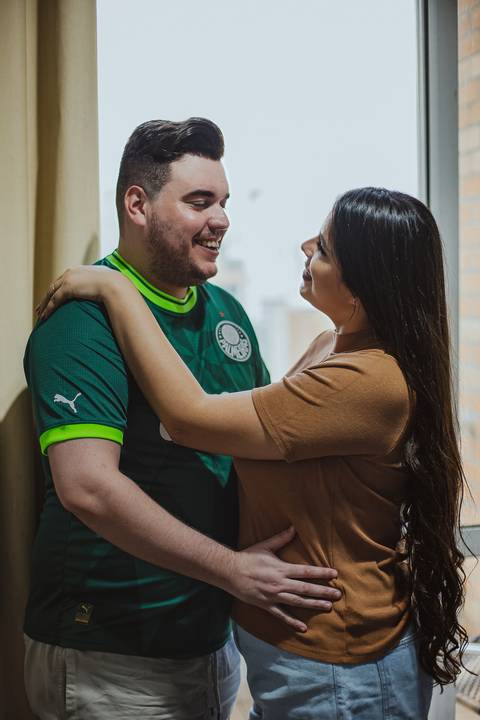 As melhores ideias e inspirações criativas de fotos para ensaio pré wedding no apartamento em São Paulo'