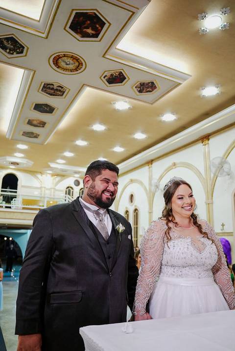 As melhores ideias e inspirações criativas de casamento na igreja Paróquia São Pedro Apóstolo'