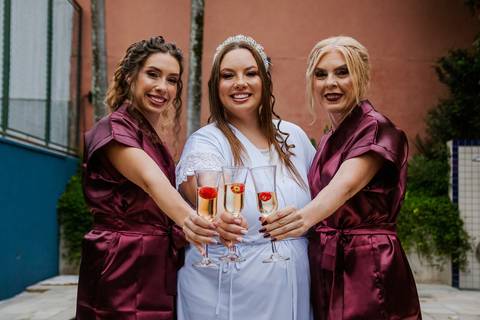 As melhores ideias e inspirações criativas do making of da noiva em casa'