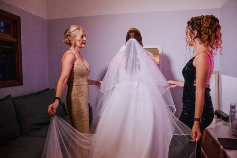 As melhores ideias e inspirações criativas do making of da noiva em casa'