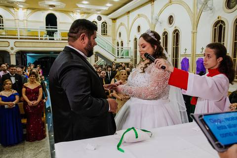 As melhores ideias e inspirações criativas de casamento na igreja Paróquia São Pedro Apóstolo'