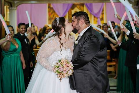 As melhores ideias e inspirações criativas de casamento na igreja Paróquia São Pedro Apóstolo'