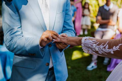 As melhores ideias e inspirações criativas de fotos de casamento na cerimônia no Espaço Solar da Fonte - Poá'