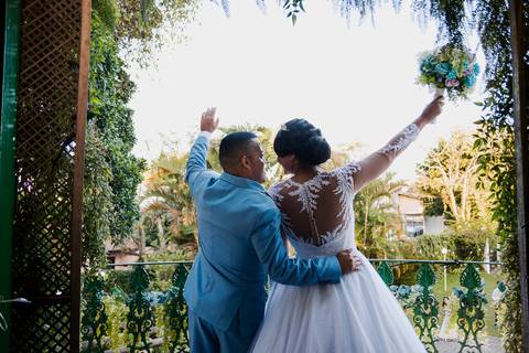 As melhores ideias e inspirações criativas de fotos de casamento na cerimônia no Espaço Solar da Fonte - Poá'