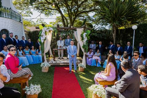 As melhores ideias e inspirações criativas de fotos de casamento na cerimônia no Espaço Solar da Fonte - Poá'