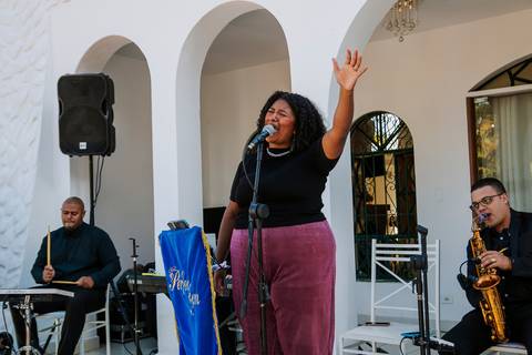 As melhores ideias e inspirações criativas de fotos de casamento na cerimônia no Espaço GRS Eventos - Itapecerica da Serra'