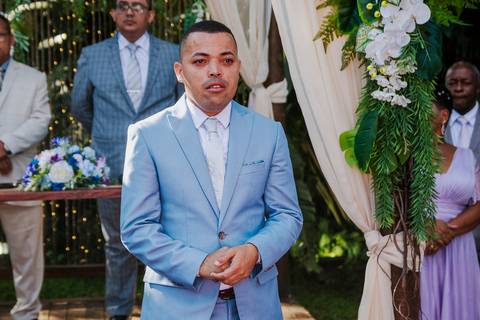 As melhores ideias e inspirações criativas de fotos de casamento na cerimônia no Espaço GRS Eventos - Itapecerica da Serra'