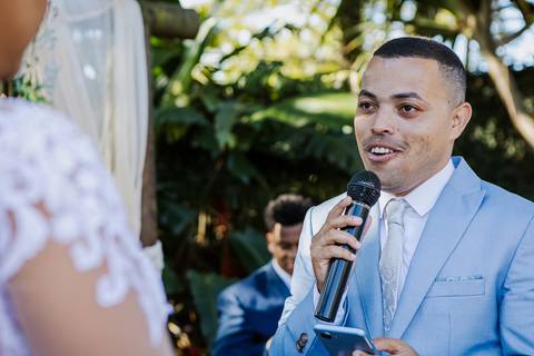 As melhores ideias e inspirações criativas de fotos de casamento na cerimônia no Espaço Solar da Fonte - Poá'