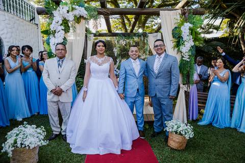 As melhores ideias e inspirações criativas de fotos de casamento na cerimônia no Espaço Solar da Fonte - Poá'