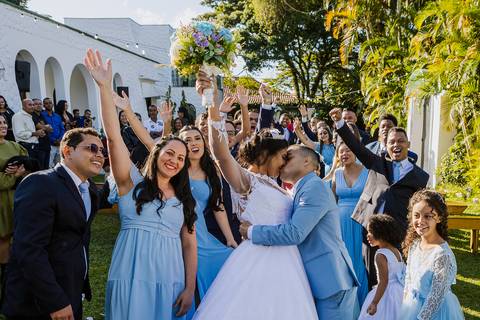 As melhores ideias e inspirações criativas de fotos de casamento na cerimônia no Espaço Solar da Fonte - Poá'