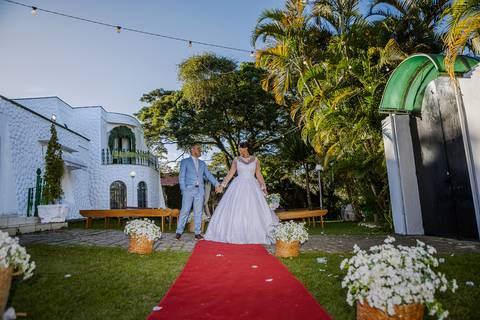 As melhores ideias e inspirações criativas de fotos de casamento na cerimônia no Espaço Solar da Fonte - Poá'