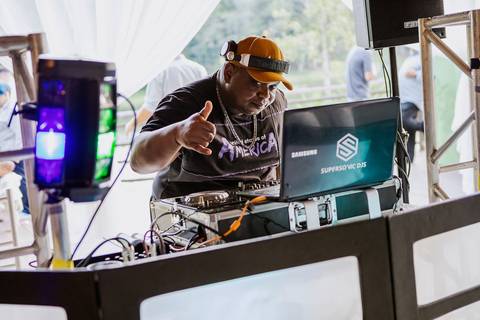 As melhores ideias e inspirações criativas de fotos de casamento na Chácara Vereda - Riacho Grande'