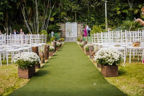 As melhores ideias e inspirações criativas de fotos de casamento da cerimônia na Chácara Vereda - Riacho Grande'