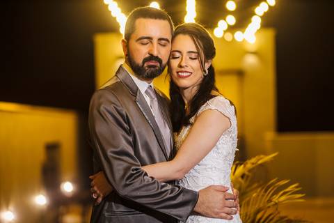 As melhores ideias e inspirações criativas de fotos dos noivos no Espaço Caiapiá '