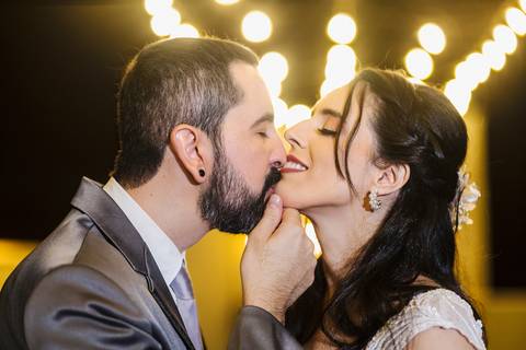 As melhores ideias e inspirações criativas de fotos dos noivos no Espaço Caiapiá '