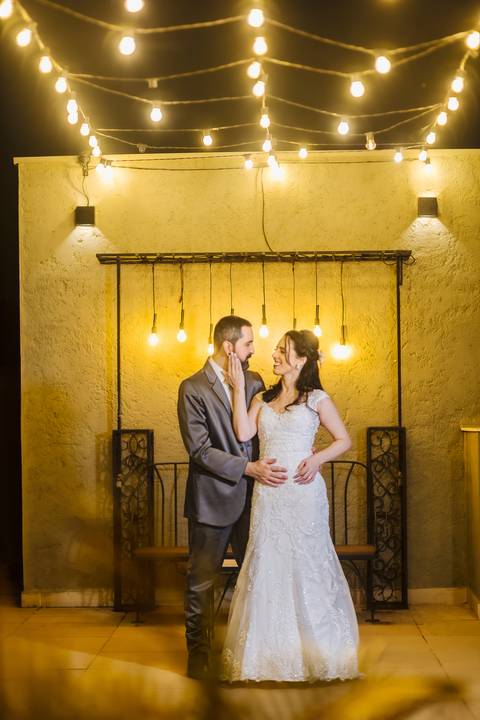 As melhores ideias e inspirações criativas de fotos dos noivos no Espaço Caiapiá '