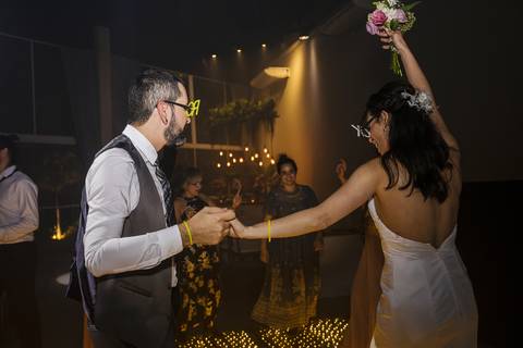 As melhores ideias e inspirações criativas de fotos dos noivos no Espaço Caiapiá '