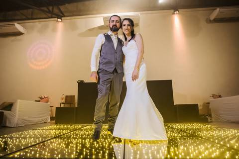 As melhores ideias e inspirações criativas de fotos dos noivos no Espaço Caiapiá '