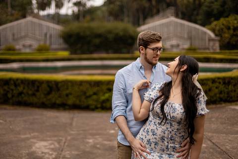 As melhores ideias e inspirações criativas de fotos para ensaio pré wedding no parque Jardim Botânico'