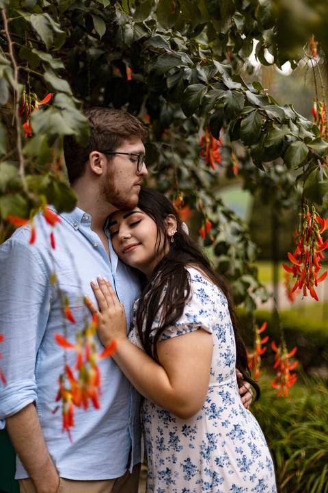 As melhores ideias e inspirações criativas de fotos para ensaio pré wedding no parque Jardim Botânico'