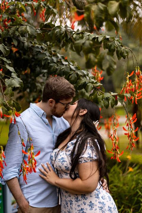 As melhores ideias e inspirações criativas de fotos para ensaio pré wedding no parque Jardim Botânico'