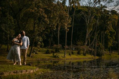 As melhores ideias e inspirações criativas de fotos para ensaio pré wedding no parque Jardim Botânico'