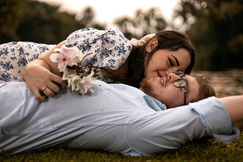 As melhores ideias e inspirações criativas de fotos para ensaio pré wedding no parque Jardim Botânico'