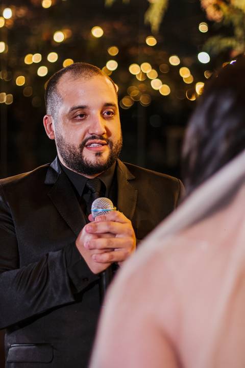 As melhores ideias e inspirações criativas de fotos dos noivos no Espaço Napoleão Buffet - São Bernardo do Campo'