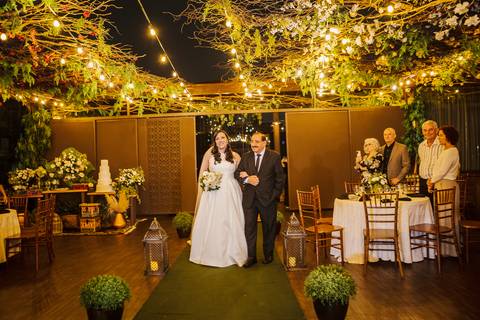 As melhores ideias e inspirações criativas de fotos dos noivos no Espaço Napoleão Buffet - São Bernardo do Campo'