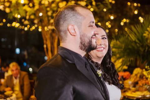 As melhores ideias e inspirações criativas de fotos dos noivos no Espaço Napoleão Buffet - São Bernardo do Campo'