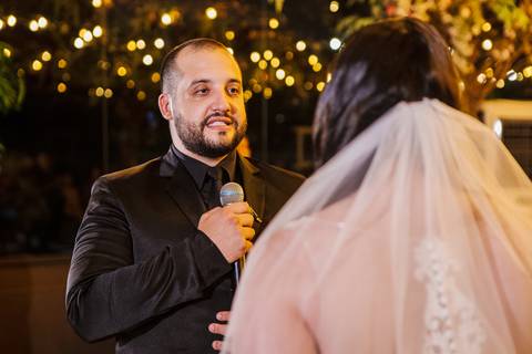 As melhores ideias e inspirações criativas de fotos dos noivos no Espaço Napoleão Buffet - São Bernardo do Campo'