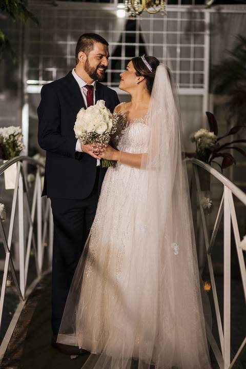 As melhores ideias e inspirações criativas de fotos dos noivos no Espaço Buffet Espaço Du Chief'