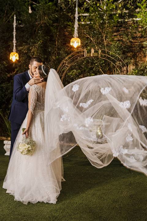 As melhores ideias e inspirações criativas de fotos dos noivos no Espaço Buffet Espaço Du Chief'