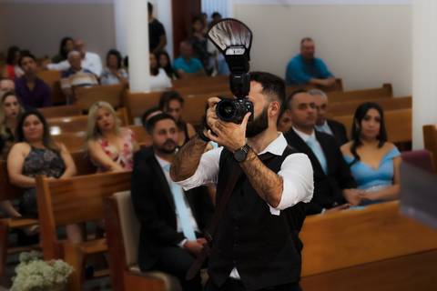 As melhores ideias e inspirações criativas de fotos de casamento na cerimônia na Igreja matriz Nossa Senhora das Graças'