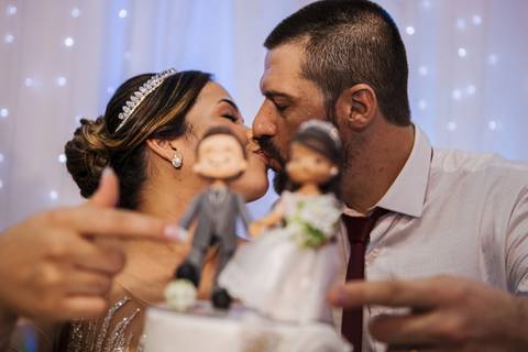 As melhores ideias e inspirações criativas de fotos dos noivos no Espaço Buffet Espaço Du Chief'