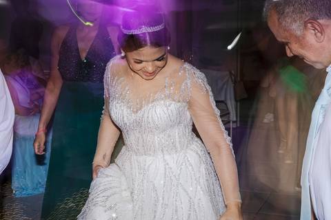 As melhores ideias e inspirações criativas de fotos dos noivos no Espaço Buffet Espaço Du Chief'