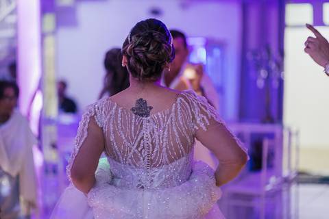 As melhores ideias e inspirações criativas de fotos dos noivos no Espaço Buffet Espaço Du Chief'