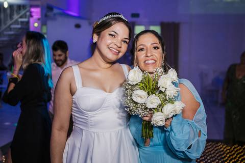 As melhores ideias e inspirações criativas de fotos dos noivos no Espaço Buffet Espaço Du Chief'