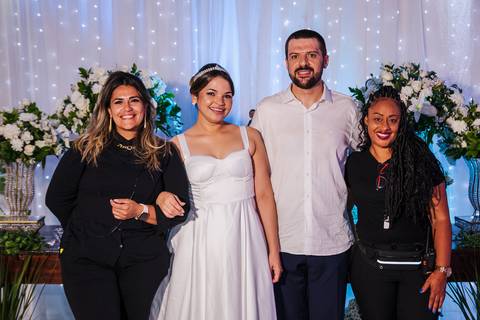 As melhores ideias e inspirações criativas de fotos dos noivos no Espaço Buffet Espaço Du Chief'