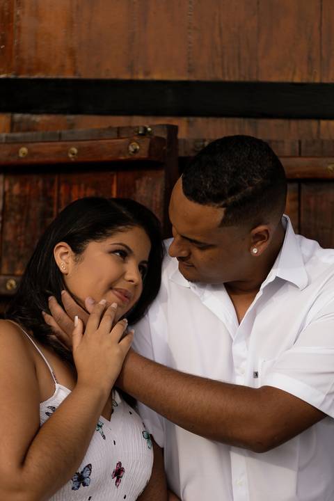 As melhores ideias e inspirações criativas de fotos para ensaio pré wedding na vinícola Bella Aurora - São Roque'